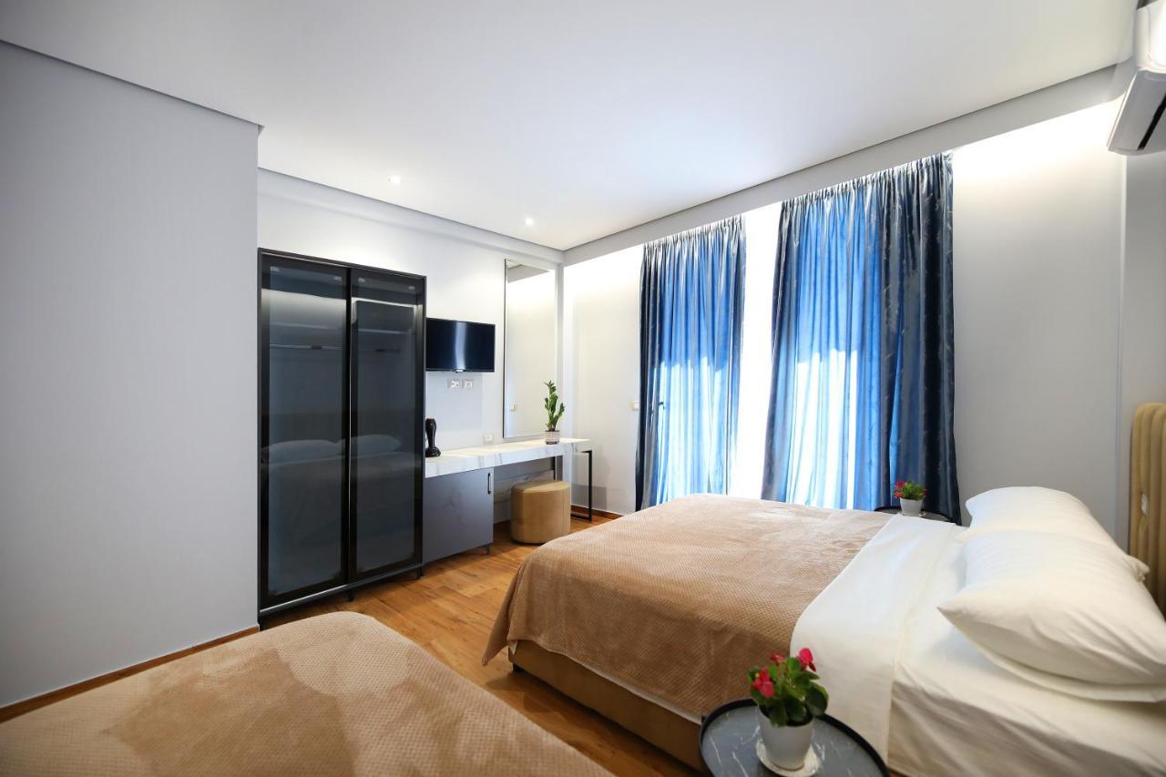 Bed and Breakfast Ulcas Guest Huse Влёра Экстерьер фото